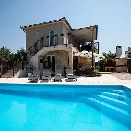 Villa Marleku Pakoštane